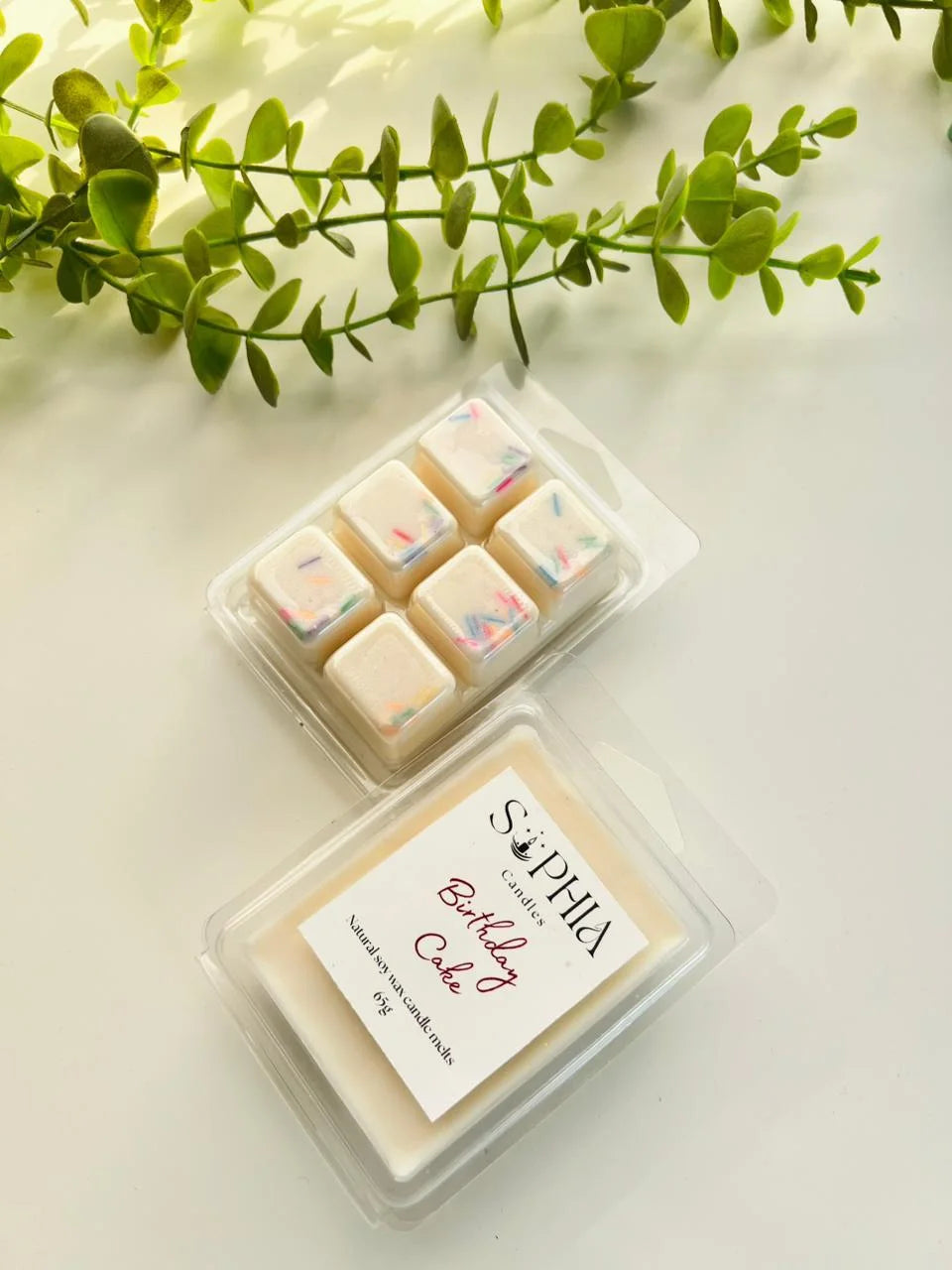 Sophia Birthday Cake natural soy wax candle melts 75g with colorful sprinkles