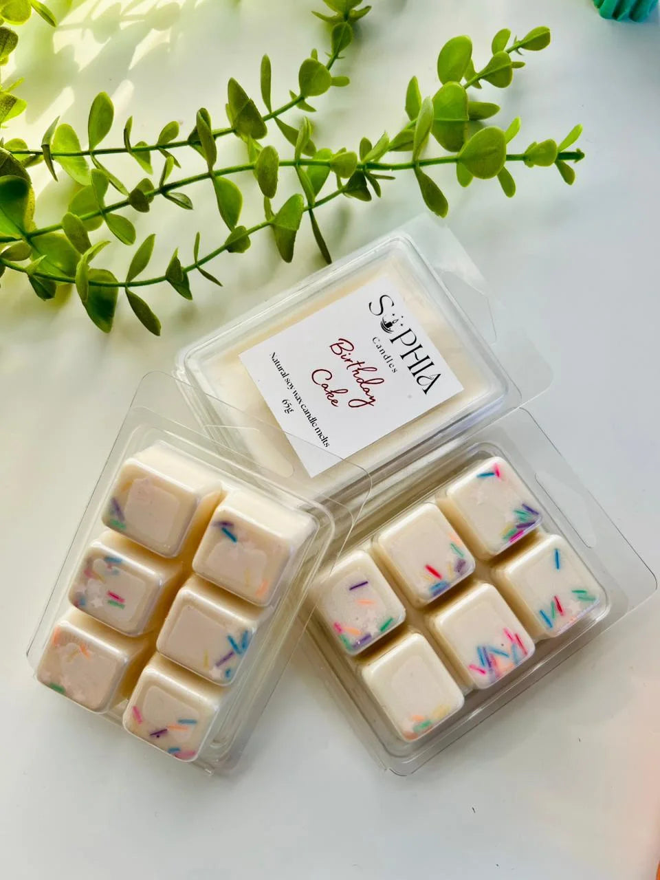 Sophia Birthday Cake natural soy wax candle melts 75g with colorful sprinkles